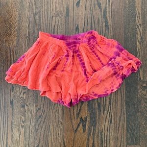 RARE Jen’s Pirate Booty Tie Dye Smocked Shorts